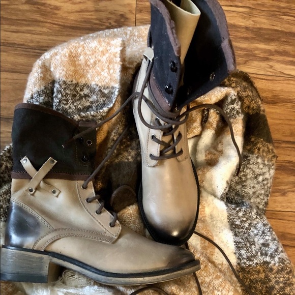 Coconuts by Matisse Mollie Combat Boot - Picture 2 of 3